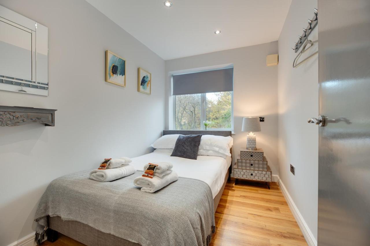 Swan 2a By Week2week Apartment Newcastle upon Tyne