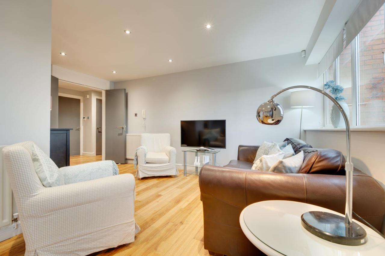 Apartment Swan 2a By Week2week Newcastle upon Tyne